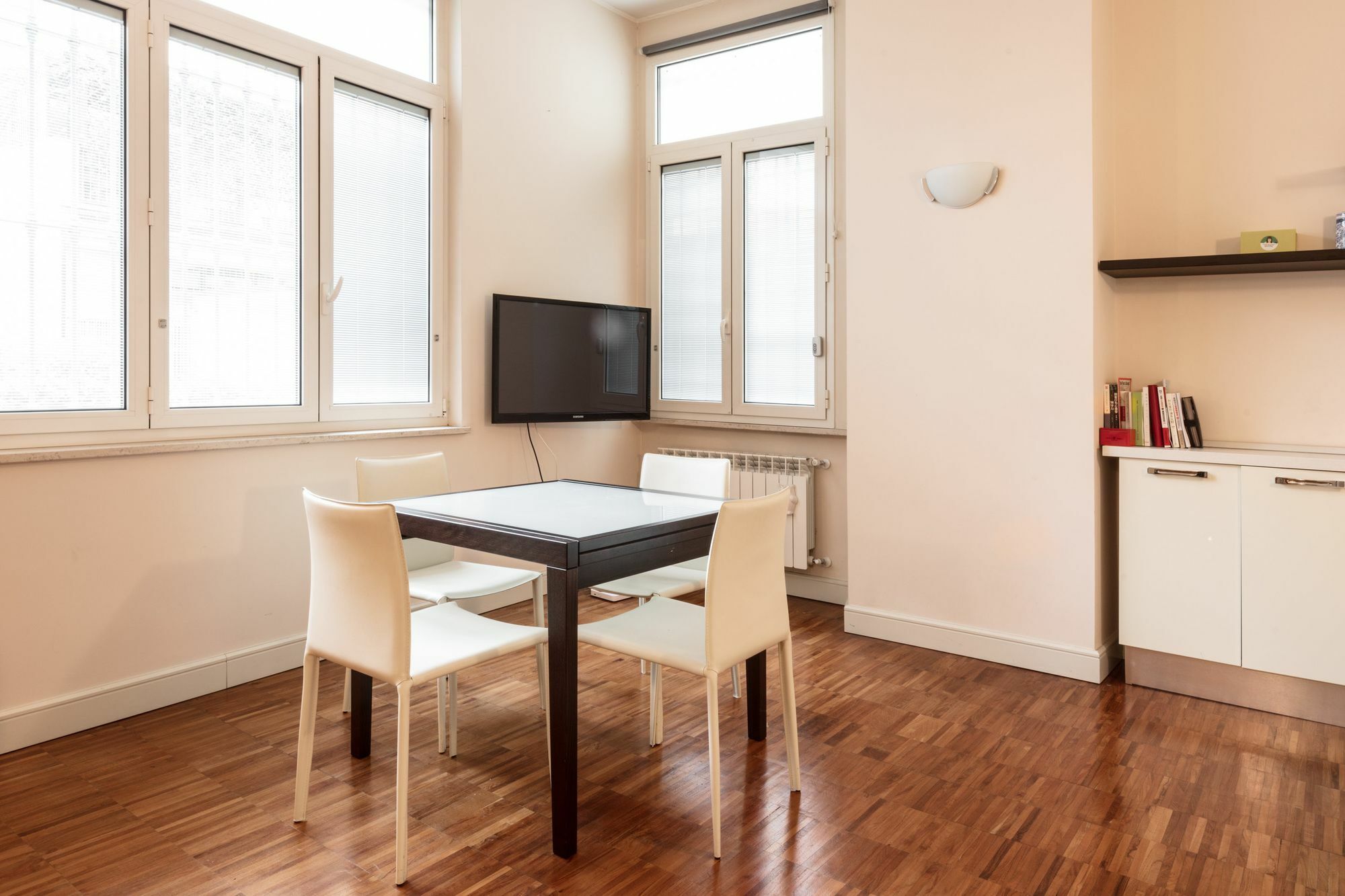 Premuda Apartment Мілан Екстер'єр фото